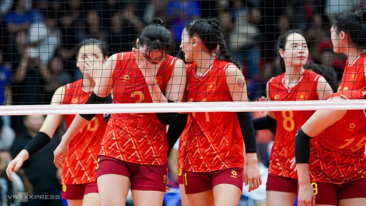 Bóng trong hay ngoài khi Việt Nam hụt HC vàng bóng chuyền nữ?